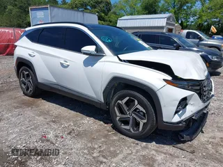 2022 Hyundai Tucson Limited with VIN 5NMJECAE8NH079734, listed as a IAAI auction lot 42221348 with 39,637 mi miles and . Bid and sale history available at DreamBid. Image 1.
