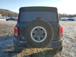 2022 Ford Bronco with VIN 1FMEE5DP9NLB55644, listed as a Copart auction lot 42320845 with 27,169 mi miles and Salvage Title. Bid and sale history available at DreamBid. Image 6.
