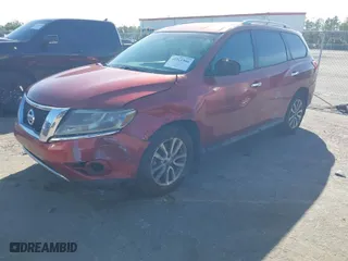 2016 Nissan Pathfinder S with VIN 5N1AR2MN7GC600949, listed as a IAAI auction lot 41261906 with 173,787 mi miles. Bid and sale history available at carsss.com. Image 2.