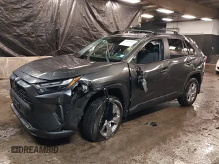 2023 Toyota RAV4 XLE with VIN 2T3P1RFV0PC346821, listed as a IAAI auction lot 41554009 with 9,179 mi miles. Bid and sale history available at carsss.com. Image 6.