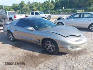 2001 Pontiac Firebird Firebird with VIN 2G2FS22K512124770, listed as a IAAI auction lot 42590414 with 57,212 mi miles and . Bid and sale history available at DreamBid. Image 1.