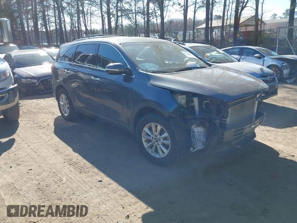 2020 Kia Sorento LX with VIN 5XYPG4A34LG646554, listed as a IAAI auction lot 41760251 with 57,005 mi miles. Bid and sale history available at carsss.com. Image 1.