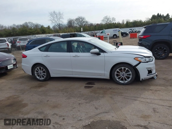 2020 Ford Fusion Hybrid SE with VIN 3FA6P0LU5LR195611, listed as a IAAI auction lot 41807998 with 128,439 mi miles. Bid and sale history available at carsss.com. Image 13.
