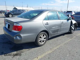 2005 Toyota Camry LE with VIN 4T1BF32K25U603812, listed as a IAAI auction lot 41740671 with 242,316 mi miles and . Bid and sale history available at DreamBid. Image 4.