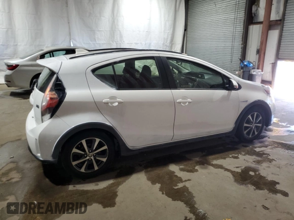 2018 Toyota Prius One with VIN JTDKDTB38J1615512, listed as a Copart auction lot 52892395 with 53,980 mi miles and Clean Title. Bid and sale history available at DreamBid. Image 3.