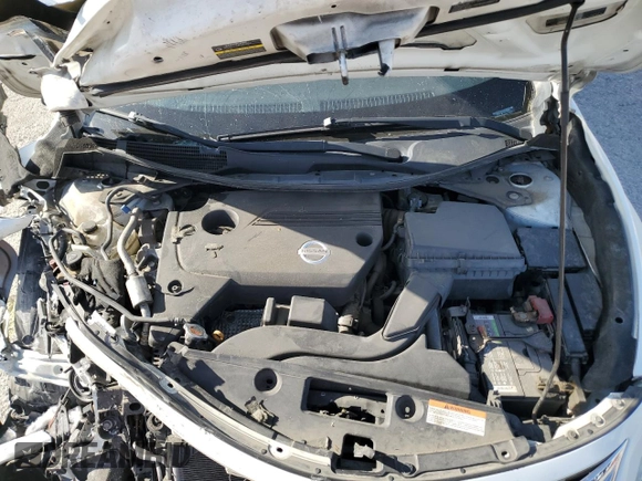 2014 Nissan Altima 2.5 S with VIN 1N4AL3AP8EC108919, listed as a Copart auction lot 52209485 with 176,313 mi miles and Salvage Title. Bid and sale history available at carsss.com. Image 11.