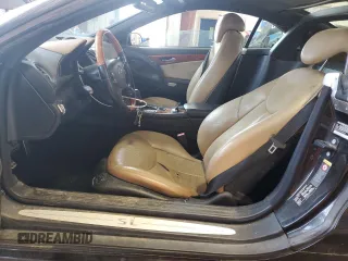 2003 Mercedes-Benz SL 500 z VIN WDBSK75F33F036922, wystawiony jako Copart lot #60663185 z przebiegiem 224 333 mil mil oraz Czysty tytuł • Clean title. Historia ofert i sprzedaży dostępna na DreamBid. Obrazek 7.