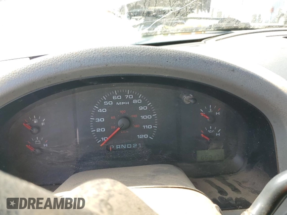 2005 Ford F-150 XL with VIN 1FTRF12W75NA33052, listed as a Copart auction lot 51699885 with 650,175 mi miles and Clean Title. Bid and sale history available at carsss.com. Image 9.