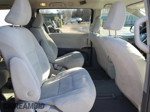 2019 Toyota Sienna L with VIN 5TDZZ3DC6KS013290, listed as a Copart auction lot 49493685 with 76,416 mi miles and Salvage Title. Bid and sale history available at carsss.com. Image 11.