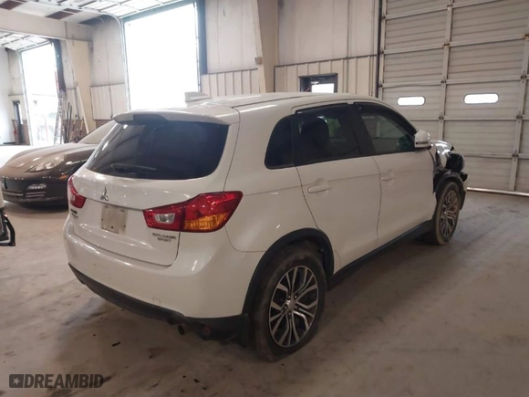 2017 Mitsubishi Outlander Sport ES 2.0 with VIN JA4AP3AU3HZ045678, listed as a IAAI auction lot 41509442 with 133,517 mi miles. Bid and sale history available at carsss.com. Image 4.