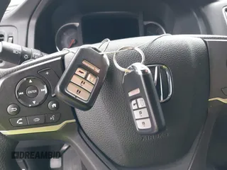 2021 Honda Passport Sport с VIN 5FNYF8H26MB032206, выставлен на аукционе IAAI как лот 42282932 с пробегом 18 952 миль миль и . История ставок и продаж доступна на DreamBid. Изображение 11.