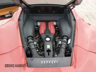 2016 Ferrari 488 z VIN ZFF79ALA0G0214884, wystawiony jako Copart lot #75584254 z przebiegiem 6149 mil mil oraz Szkody całkowita. Historia ofert i sprzedaży dostępna na DreamBid. Obrazek 11.