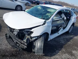 2016 Nissan Sentra SR with VIN 3N1AB7AP9GY330273, listed as a IAAI auction lot 41195622 with 59,406 mi miles. Bid and sale history available at carsss.com. Image 2.