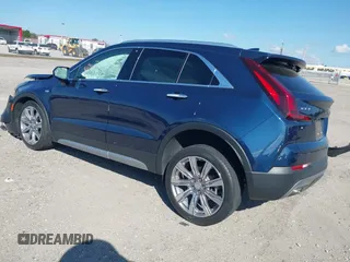 2020 Cadillac XT4 FWD Premium Luxury with VIN 1GYFZCR40LF085229, listed as a IAAI auction lot 41688726 with 19,739 mi miles. Bid and sale history available at carsss.com. Image 3.