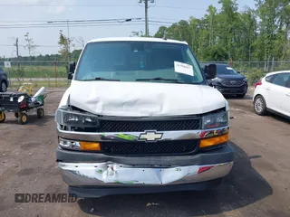 2019 Chevrolet Express Passenger LT with VIN 1GAZGPFG0K1240249, listed as a IAAI auction lot 42388617 with 109,428 mi miles and . Bid and sale history available at DreamBid. Image 12.