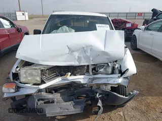 1998 Nissan Frontier XE z VIN 1N6DD26S7WC389105, wystawiony jako IAAI lot #42054733 z przebiegiem 164 453 mil mil oraz . Historia ofert i sprzedaży dostępna na DreamBid. Obrazek 13.