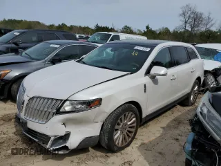 2011 Lincoln MKT z VIN 2LMHJ5AR0BBJ50010, wystawiony jako Copart lot #52117615 z przebiegiem 145 498 mil mil oraz Szkoda całkowita • Salvage title. Historia ofert i sprzedaży dostępna na DreamBid. Obrazek 1.