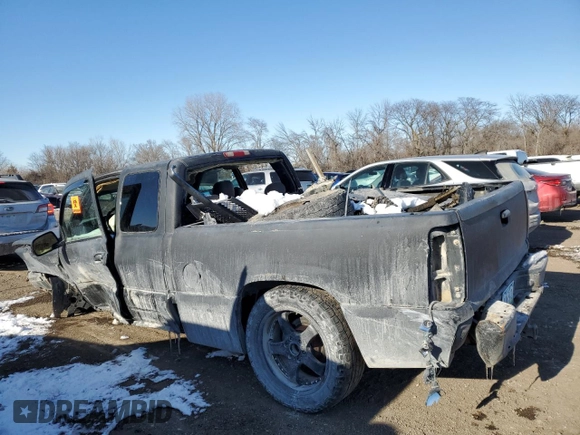 2003 Chevrolet Silverado SS z VIN 2GCEK19N731383335, wystawiony jako Copart lot #46170375 z przebiegiem Nie podano mil oraz Szkoda całkowita • Salvage title. Historia ofert i sprzedaży dostępna na DreamBid. Obrazek 2.