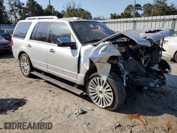 2017 Lincoln Navigator Reserve z VIN 5LMJJ2KT3HEL01874, wystawiony jako Copart lot #44534425 z przebiegiem 28 789 mil mil oraz Szkoda całkowita • Salvage title. Historia ofert i sprzedaży dostępna na DreamBid. Obrazek 4.