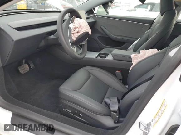2025 Tesla Model 3 Long Range с VIN 5YJ3E1EA7SF001043, выставлен на аукционе Copart как лот 57250565 с пробегом 456 миль миль и Списание • Salvage title. История ставок и продаж доступна на DreamBid. Изображение 7.