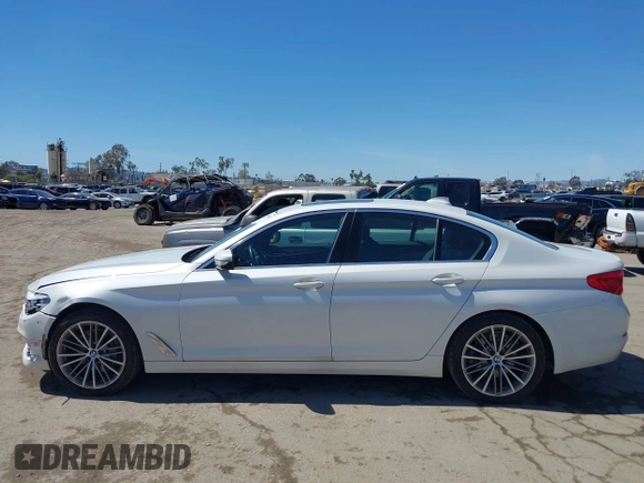 2020 BMW 5 Series 530i with VIN WBAJR3C02LWW79260, listed as a IAAI auction lot 41798999 with 91,180 mi miles and . Bid and sale history available at DreamBid. Image 14.
