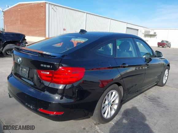 2014 BMW 3 Series Gran Turismo 328i xDrive with VIN WBA3X5C58ED556096, listed as a IAAI auction lot 40979072 with 80,544 mi miles. Bid and sale history available at carsss.com. Image 4.