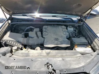 2015 Toyota 4Runner Limited with VIN JTEBU5JRXF5246746, listed as a Copart auction lot 60088645 with 170,162 mi miles and Salvage title. Bid and sale history available at DreamBid. Image 12.