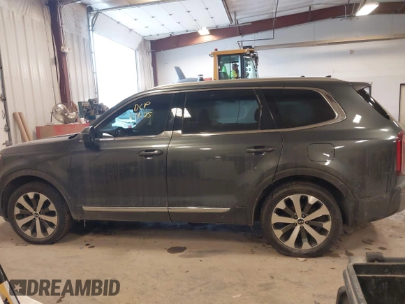 2021 Kia Telluride EX with VIN 5XYP3DHC4MG116989, listed as a IAAI auction lot 41282102 with 58,460 mi miles and . Bid and sale history available at DreamBid. Image 14.
