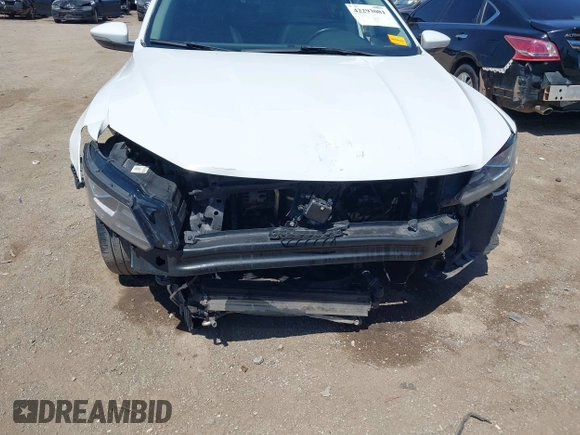 2019 Volkswagen Passat Wolfsburg Edition z VIN 1VWLA7A36KC008789, wystawiony jako IAAI lot #42293081 z przebiegiem 79 354 mil mil oraz . Historia ofert i sprzedaży dostępna na DreamBid. Obrazek 6.