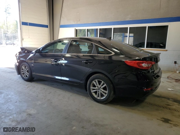 2015 Hyundai Sonata 2.4L SE with VIN 5NPE24AF6FH093323, listed as a Copart auction lot 52406005 with 113,592 mi miles and Salvage Title. Bid and sale history available at carsss.com. Image 2.