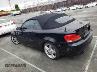 2013 BMW 1 Series 135i с VIN WBAUN7C51DVM26952, выставлен на аукционе Copart как лот 55619975 с пробегом 102 902 миль миль и Списание • Salvage title. История ставок и продаж доступна на DreamBid. Изображение 2.