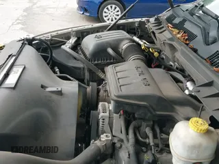 2013 Ram 1500 Tradesman z VIN 1C6RR6FP7DS602965, wystawiony jako IAAI lot #43158992 z przebiegiem 197 214 mil mil oraz . Historia ofert i sprzedaży dostępna na DreamBid. Obrazek 19.