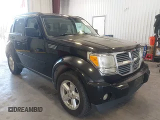 2008 Dodge Nitro SXT z VIN 1D8GU28K78W183783, wystawiony jako IAAI lot #42447953 z przebiegiem 173 492 mil mil oraz . Historia ofert i sprzedaży dostępna na DreamBid. Obrazek 1.