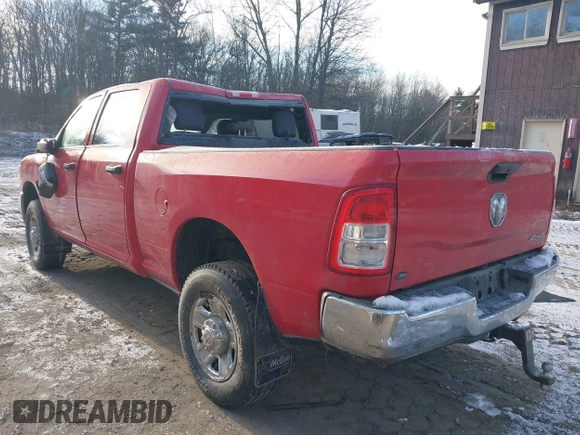 2024 Ram 2500 Tradesman z VIN 3C6UR5CJ0RG181612, wystawiony jako IAAI lot #41005946 z przebiegiem 12 715 mil mil oraz . Historia ofert i sprzedaży dostępna na DreamBid. Obrazek 3.