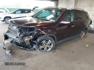 2012 Kia Sorento EX z VIN 5XYKU4A25CG304508, wystawiony jako IAAI lot #42461847 z przebiegiem 20 016 mil mil oraz . Historia ofert i sprzedaży dostępna na DreamBid. Obrazek 2.