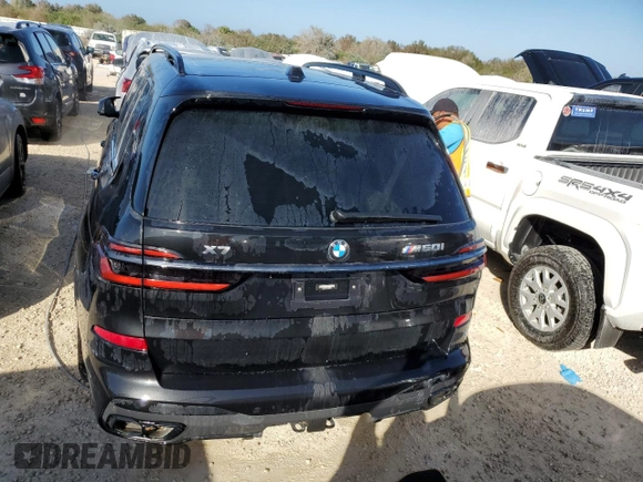 2024 BMW X7 M60i with VIN 5UX33EM04R9S50411, listed as a Copart auction lot 76962074 with 0 mi miles and Salvage Title. Bid and sale history available at carsss.com. Image 6.