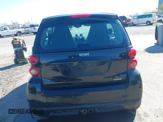 2014 Smart fortwo Pure with VIN WMEEJ3BA0EK740736, listed as a IAAI auction lot 41446173 with 68,530 mi miles and . Bid and sale history available at DreamBid. Image 15.