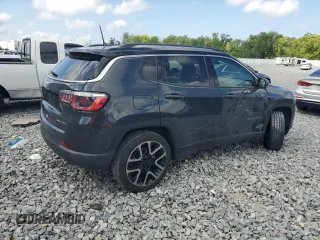 2018 Jeep Compass Limited with VIN 3C4NJCCB1JT488736, listed as a Copart auction lot 51573935 with 69,498 mi miles and Salvage Title. Bid and sale history available at carsss.com. Image 3.