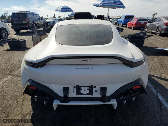 2020 Aston Martin Vantage with VIN SCFSMGAW0LGN03386, listed as a Copart auction lot 75762774 with 0 mi miles and Salvage Title. Bid and sale history available at carsss.com. Image 6.