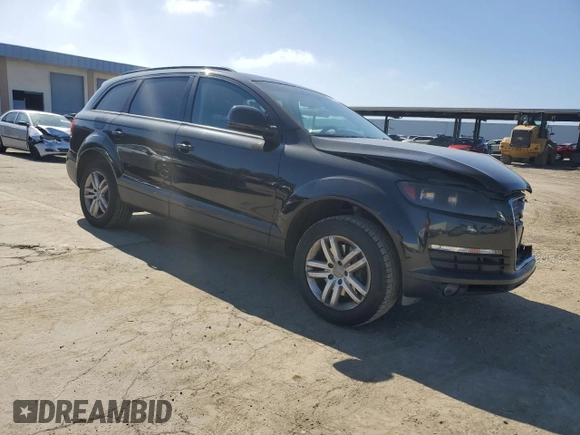 2008 Audi Q7 3.6L with VIN WA1AY74LX8D026677, listed as a Copart auction lot 46836015 with 201,566 mi miles and Salvage Title. Bid and sale history available at carsss.com. Image 4.