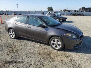 2015 Dodge Dart SXT with VIN 1C3CDFBB8FD180210, listed as a Copart auction lot 55679185 with 127,172 mi miles and Salvage Title. Bid and sale history available at DreamBid. Image 4.