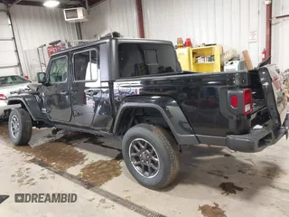 2023 Jeep Gladiator Overland с VIN 1C6HJTFG6PL552866, выставлен на аукционе IAAI как лот 42086784 с пробегом 20 041 миль миль и . История ставок и продаж доступна на DreamBid. Изображение 13.
