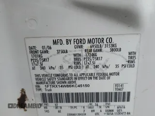 2006 Ford F-150 STX with VIN 1FTRX14W86KC45150, listed as a Copart auction lot 70202854 with 0 mi miles and Salvage Title. Bid and sale history available at carsss.com. Image 12.