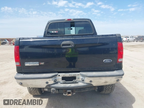 2005 Ford F-250 XL с VIN 1FTSW21P45EB16990, выставлен на аукционе IAAI как лот 41741408 с пробегом Не указан миль и . История ставок и продаж доступна на DreamBid. Изображение 17.