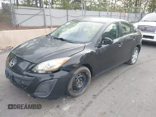 2011 Mazda 3 i Touring z VIN JM1BL1VF7B1437719, wystawiony jako IAAI lot #39395465 z przebiegiem 89 099 mil mil oraz . Historia ofert i sprzedaży dostępna na DreamBid. Obrazek 2.