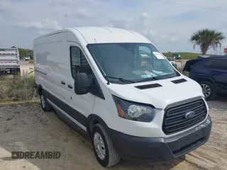 2019 Ford Transit with VIN 1FTYR2CM8KKA88497, listed as a IAAI auction lot 38875548 with 34,137 mi miles. Bid and sale history available at carsss.com. Image 1.