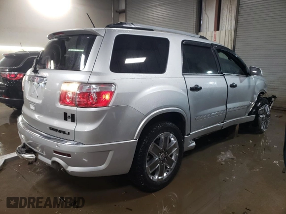 2011 GMC Acadia Denali with VIN 1GKKRTED1BJ238260, listed as a Copart auction lot 45913765 with 133,765 mi miles and Salvage Title. Bid and sale history available at DreamBid. Image 3.