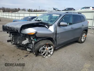 2016 Jeep Cherokee Latitude with VIN 1C4PJMCB6GW203207, listed as a Copart auction lot 51137825 with 66,400 mi miles and Salvage Title. Bid and sale history available at carsss.com. Image 1.