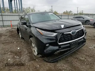 2023 Toyota Highlander Hybrid LE with VIN 5TDBBRCH5PS586128, listed as a Copart auction lot 55253445 with 28,362 mi miles and Salvage title. Bid and sale history available at DreamBid. Image 13.