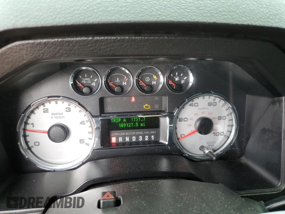 2008 Ford F-350 XL z VIN 1FTWW31RX8EA43282, wystawiony jako Copart lot #57851295 z przebiegiem 189 127 mil mil oraz Szkoda całkowita • Salvage title. Historia ofert i sprzedaży dostępna na DreamBid. Obrazek 9.